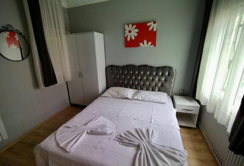 Sultan Hostel & Guesthouse