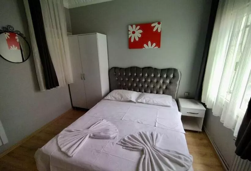 Sultan Hostel & Guesthouse