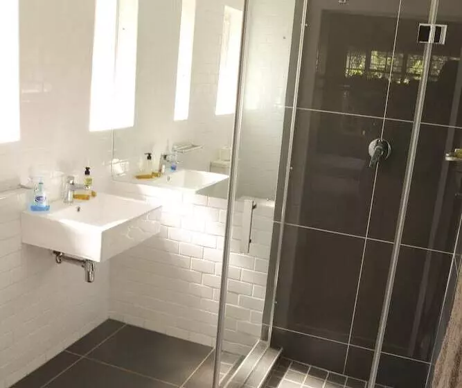 Bed and Breakfast Sunbird Guest House