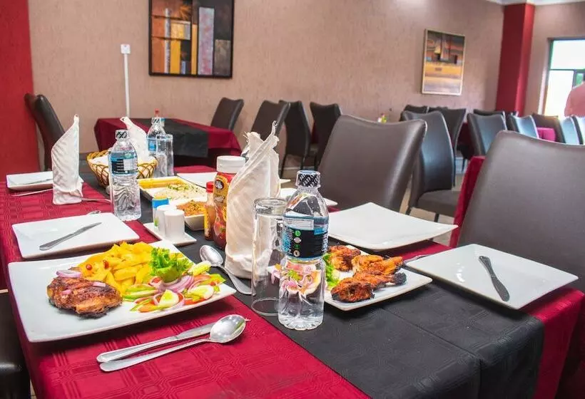 Bridgeview Hotel & Conference Centre