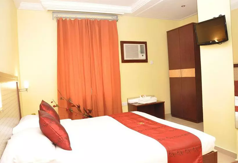 هتل Claridon S & Resorts