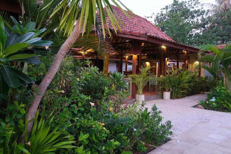 ホテル Belukar Villas