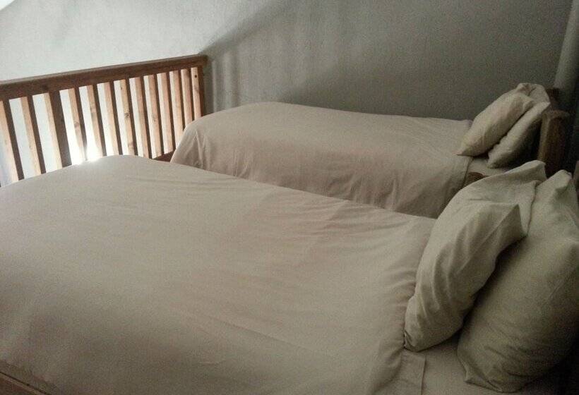 فندق Bundu Lodge