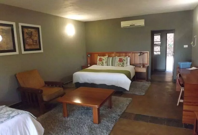 فندق Bundu Lodge