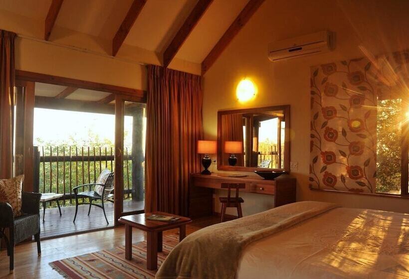 فندق Bundu Lodge