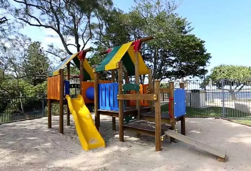 ホテル Caloundra Waterfront Holiday Park