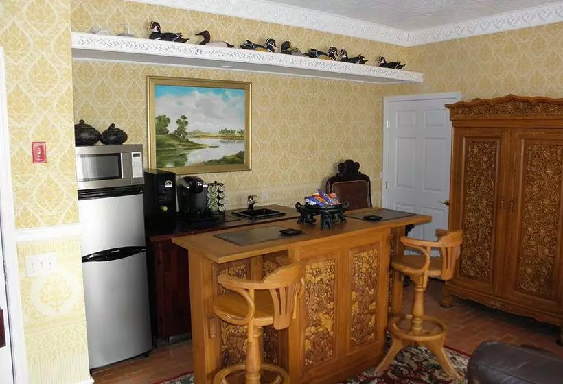 فندق Dover Garden Suites