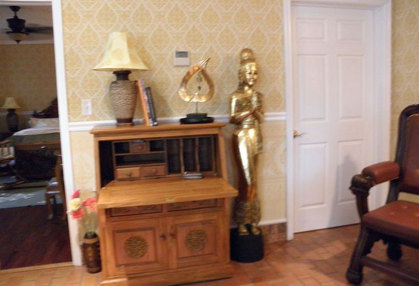 فندق Dover Garden Suites