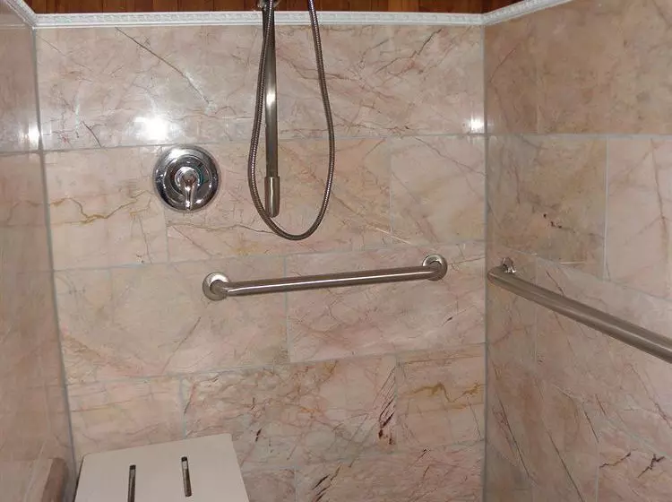 فندق Dover Garden Suites