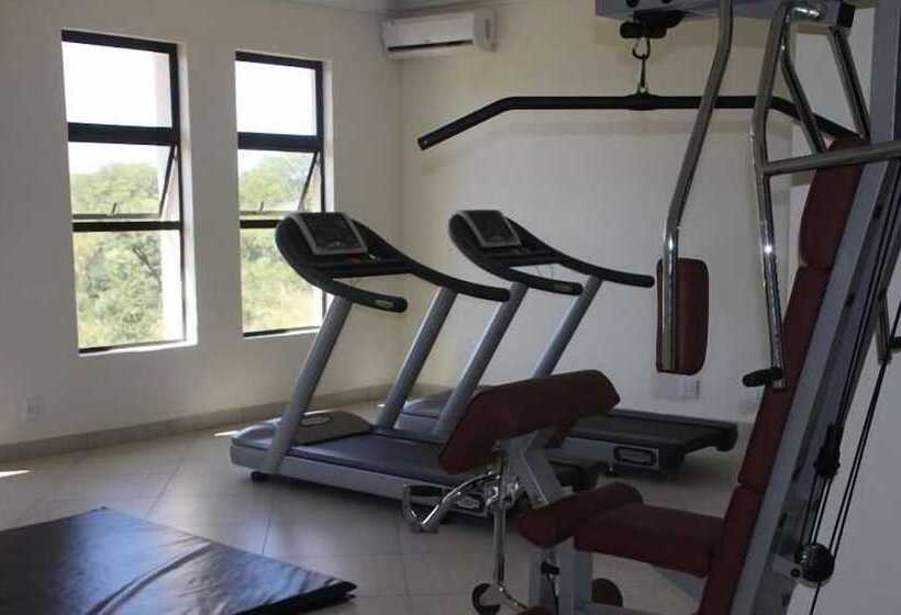 فندق Karibu Leisure Resort