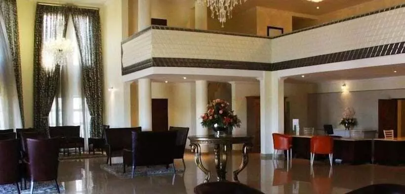 هتل Karibu Leisure Resort