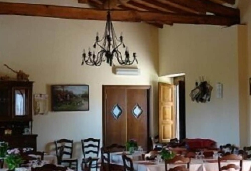 ホテル La Grevillea