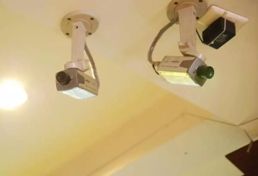 هتل Rambuttri House