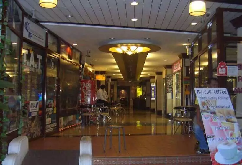 هتل Rambuttri House