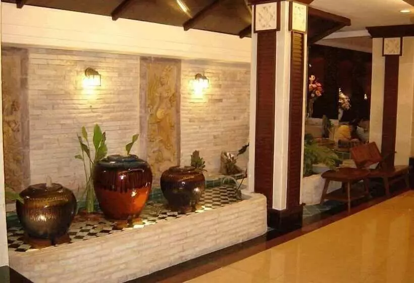 هتل Rambuttri House