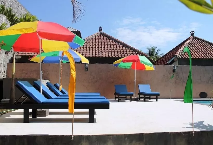 בית מלון כפרי Ray Beach Inn