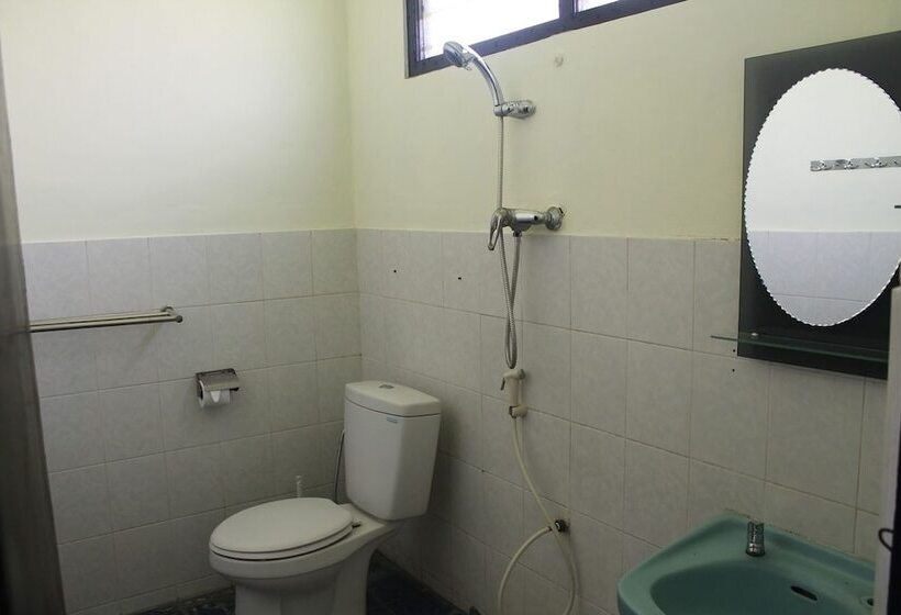 호텔 Ray Beach Inn