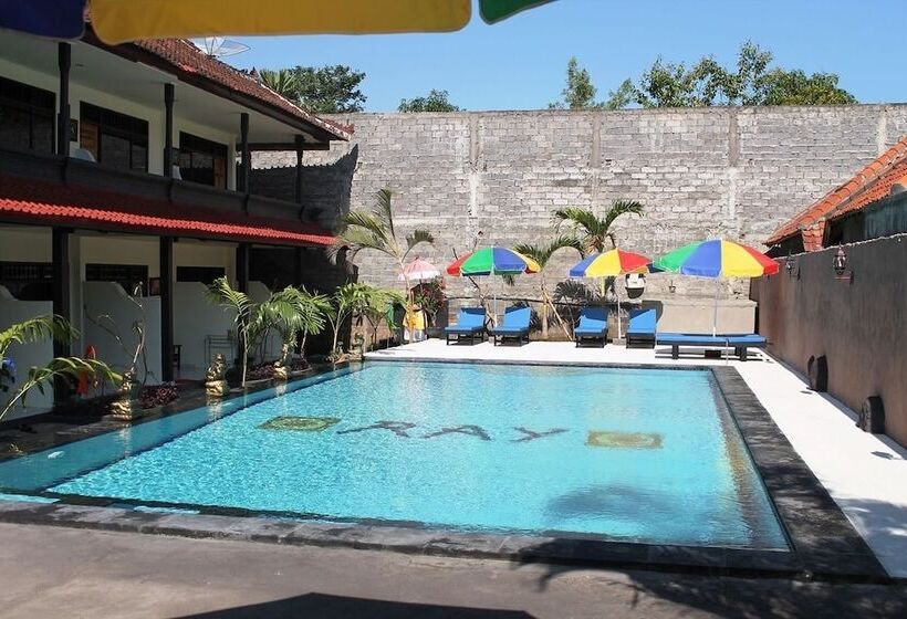 호텔 Ray Beach Inn