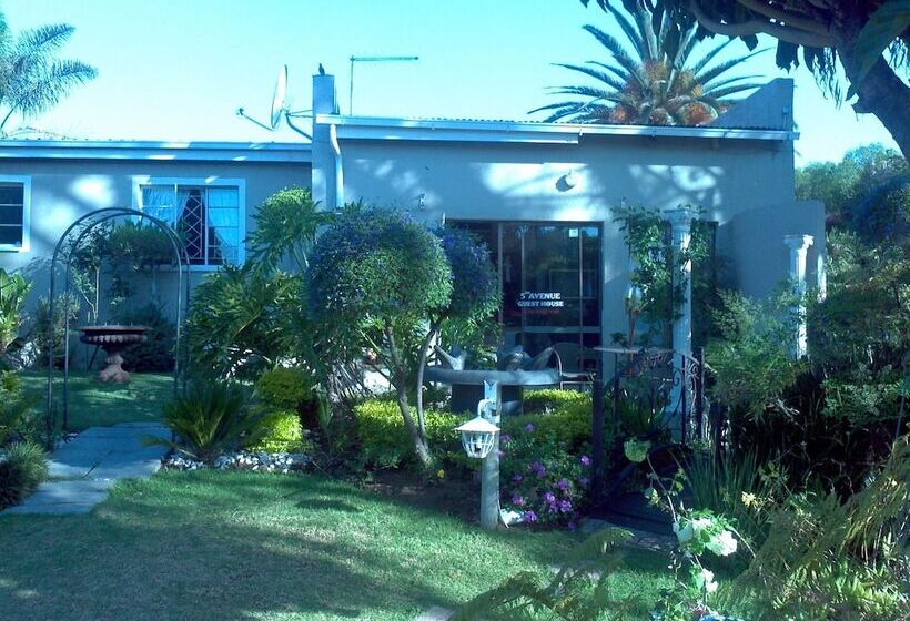 פנסיון 5th Avenue Guest House