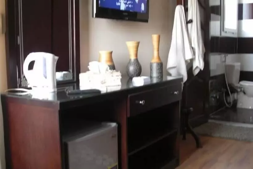 پانسیون Cairo Plaza Guest House