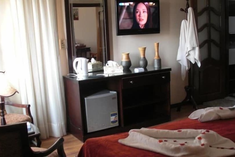 پانسیون Cairo Plaza Guest House