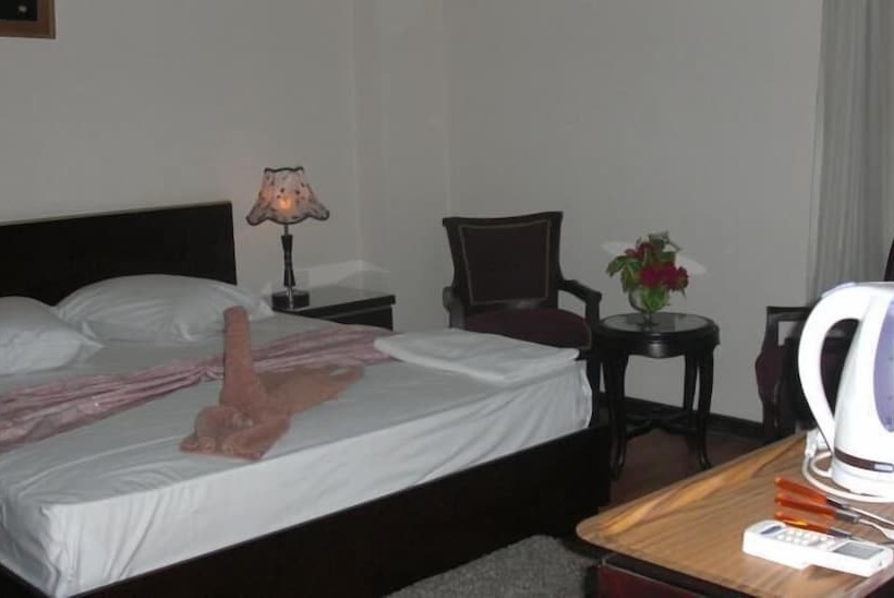 پانسیون Cairo Plaza Guest House