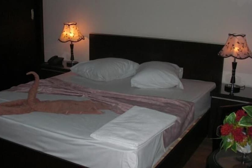 پانسیون Cairo Plaza Guest House