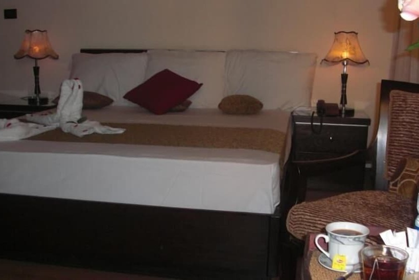 پانسیون Cairo Plaza Guest House