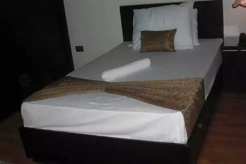پانسیون Cairo Plaza Guest House
