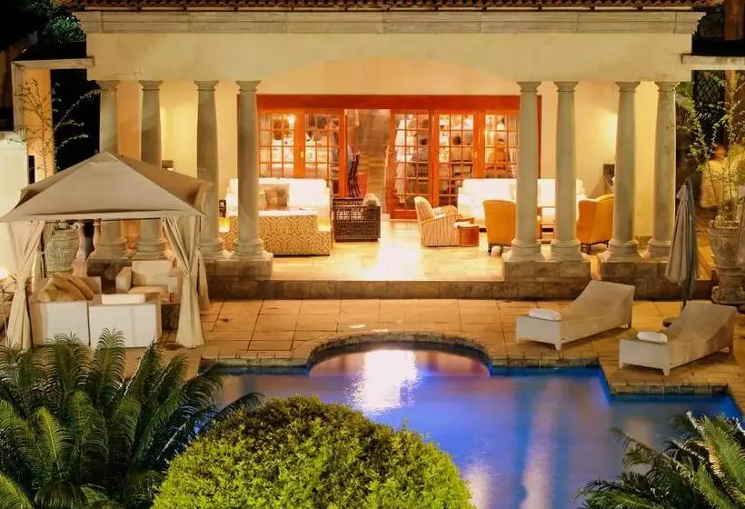 پانسیون La Villa Vita