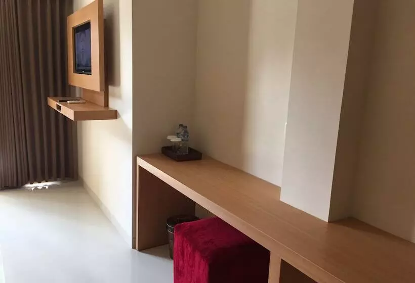 Pensió Teja Home Stay