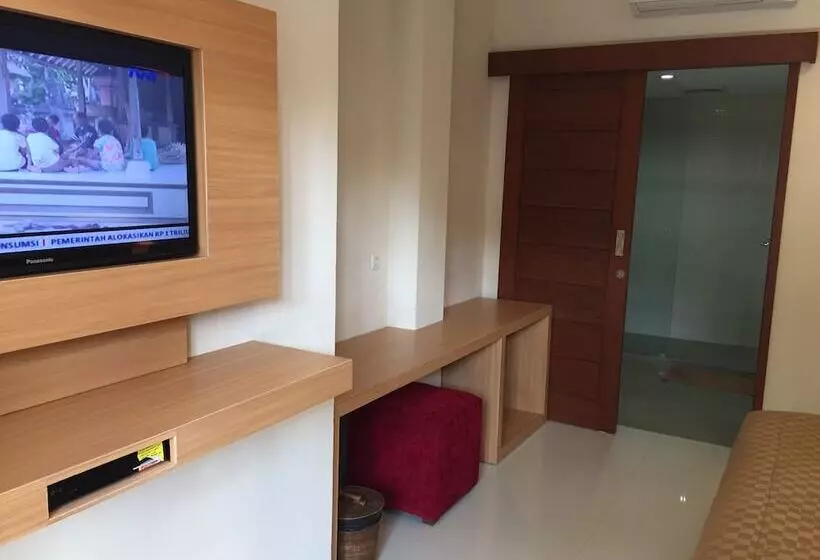 Pensió Teja Home Stay