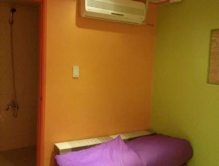 Popcorn Hostel Busan Station