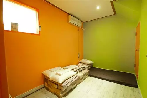 Popcorn Hostel Busan Station