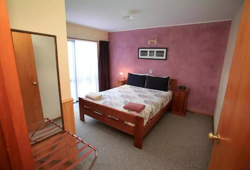 מוטל Queenstown Holiday Park Creeksyde