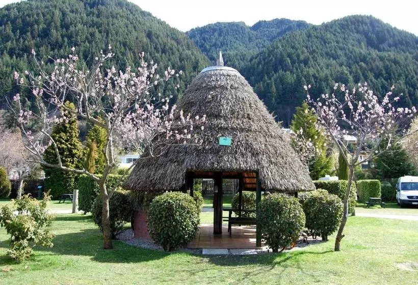 מוטל Queenstown Holiday Park Creeksyde