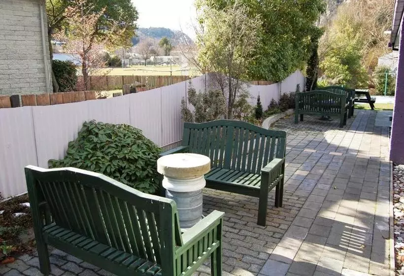 מוטל Queenstown Holiday Park Creeksyde