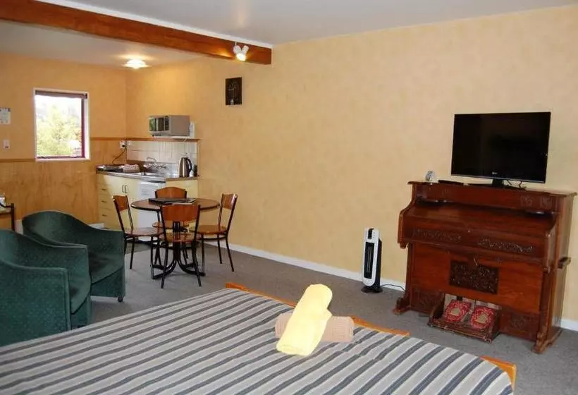 מוטל Queenstown Holiday Park Creeksyde