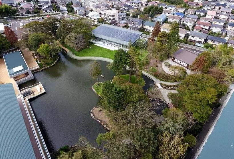 אתר נופש Mars Garden Wood Gotenba