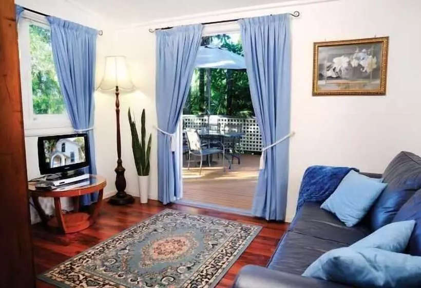 Bed and Breakfast Clouds On Beechmont