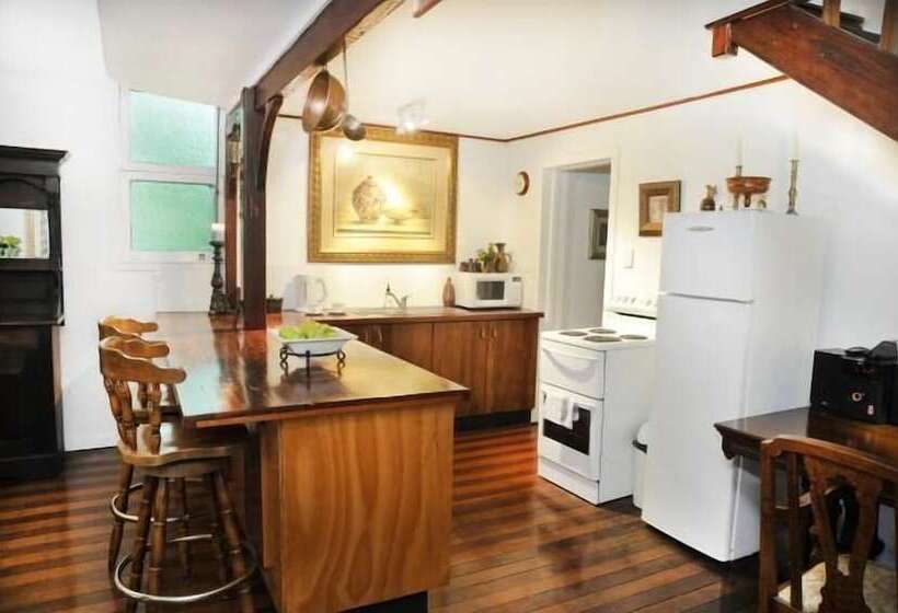 住宿加早餐  Clouds On Beechmont