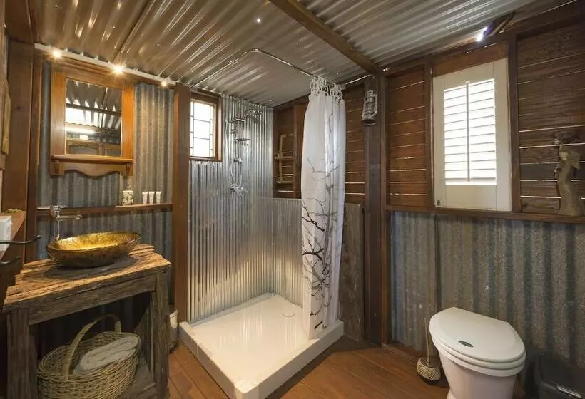 Bed and Breakfast Clouds On Beechmont