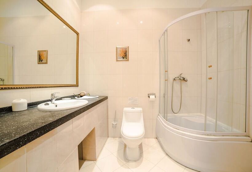 ホテル Ajur Classik