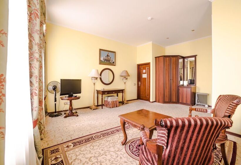 ホテル Ajur Classik