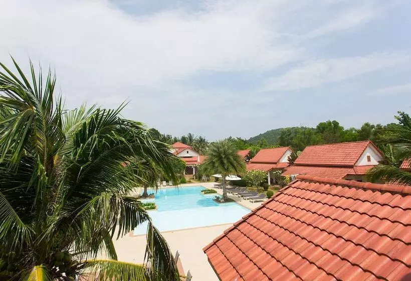 هتل Armonia Village Resort And Spa