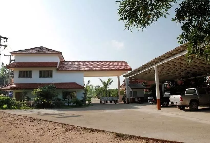 هتل Armonia Village Resort And Spa