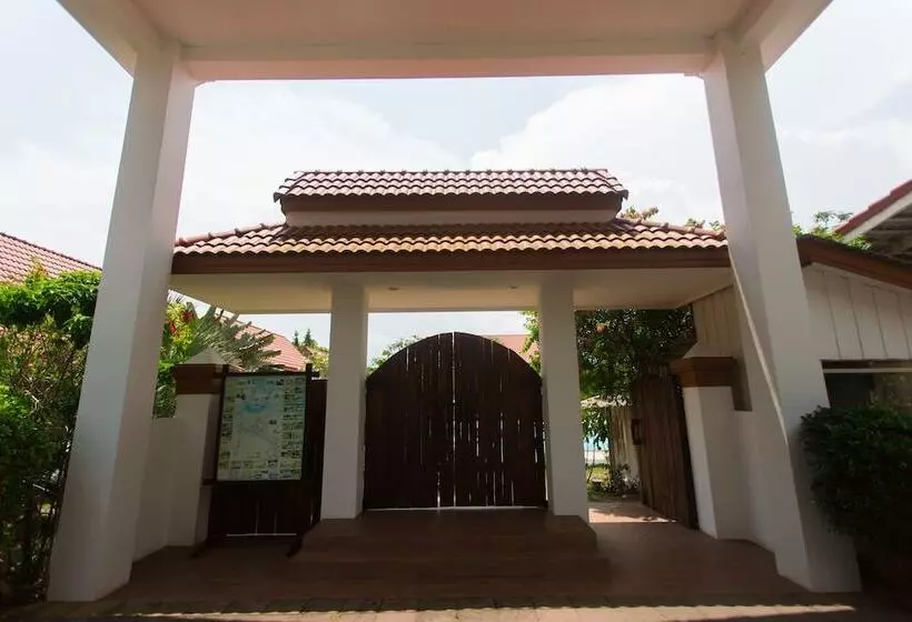 هتل Armonia Village Resort And Spa