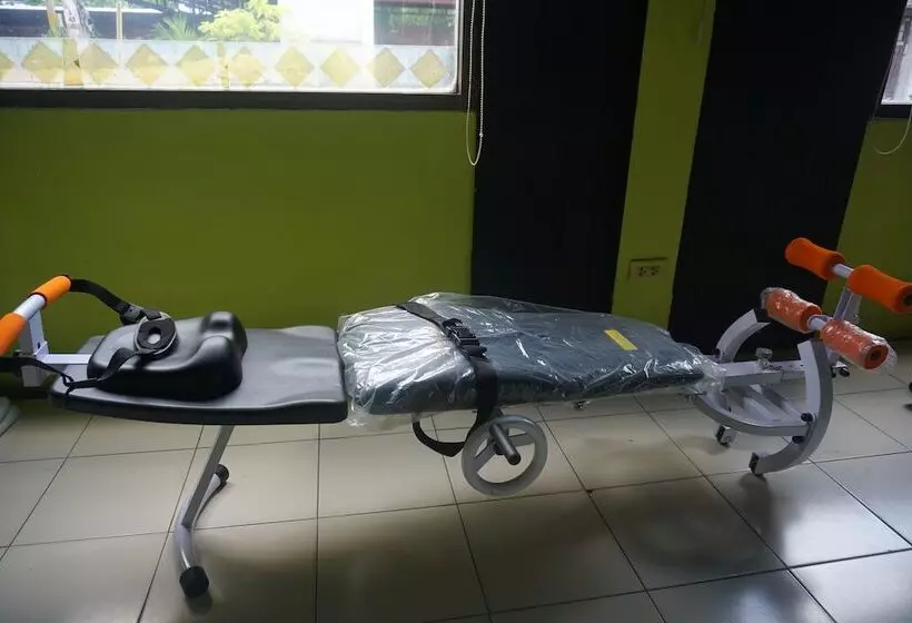 هتل Bangkok Travel Suites