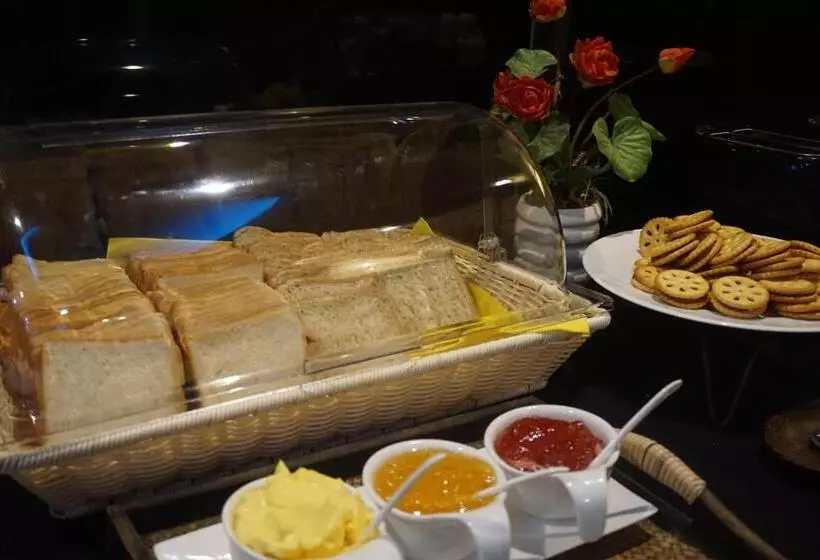 هتل Bangkok Travel Suites