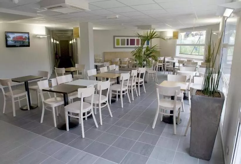 B&b Hotel Aix En Provence Le Tholonet